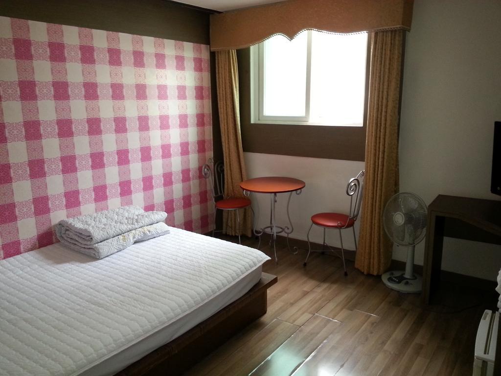 Egg Motel Busan Zimmer foto